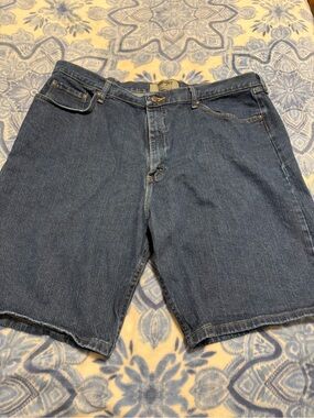 Wrangler Men's Dark Blue Denim Jean Shorts 42
